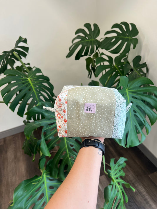 Small Patchwork Makeup Bag in Fairy Garden