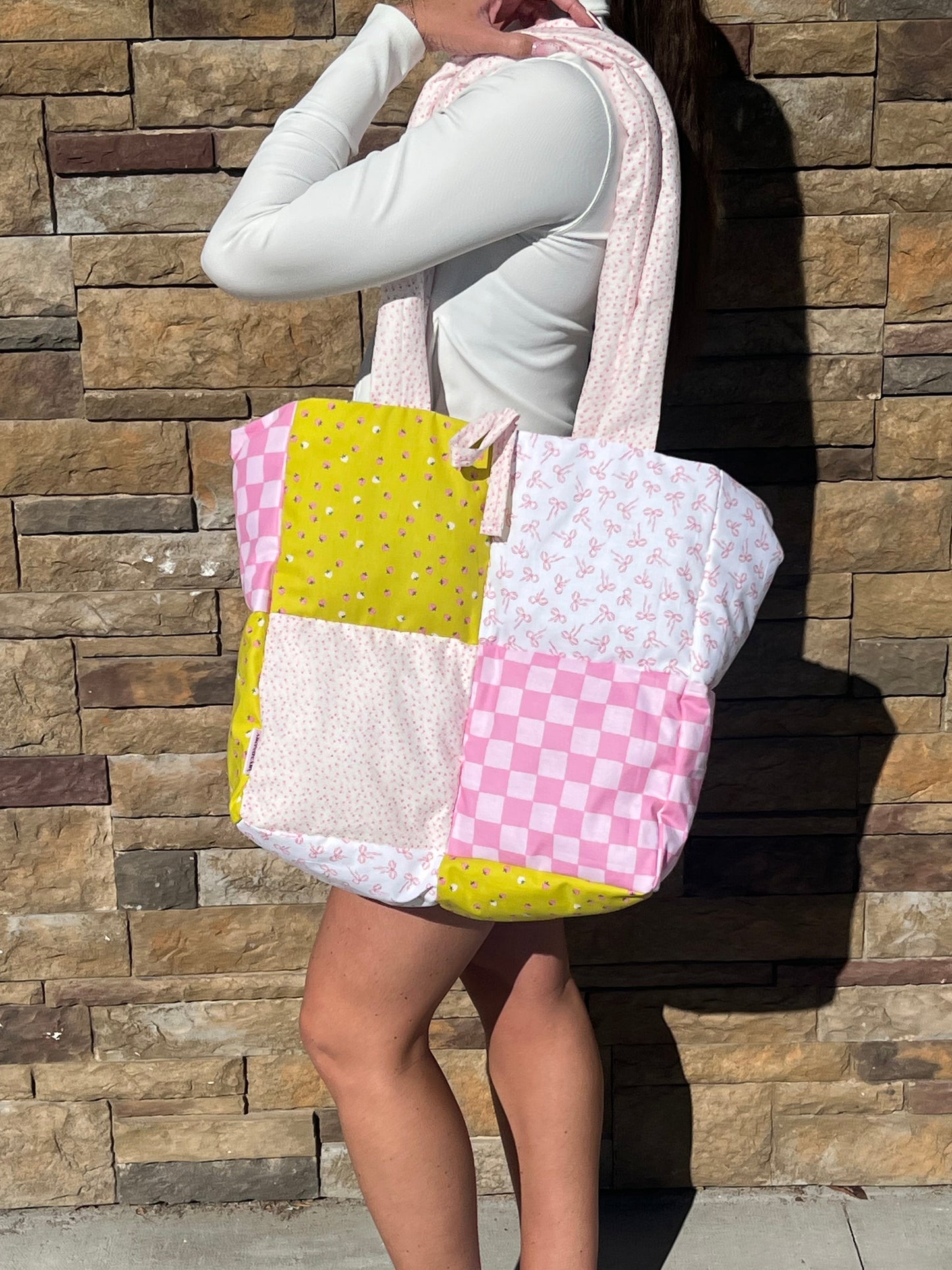 Mila Oversized Puffy Tote