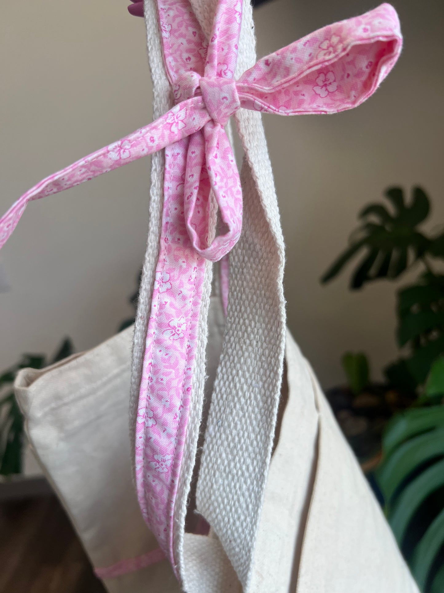 Canvas Bikini Tote in Pink Luau