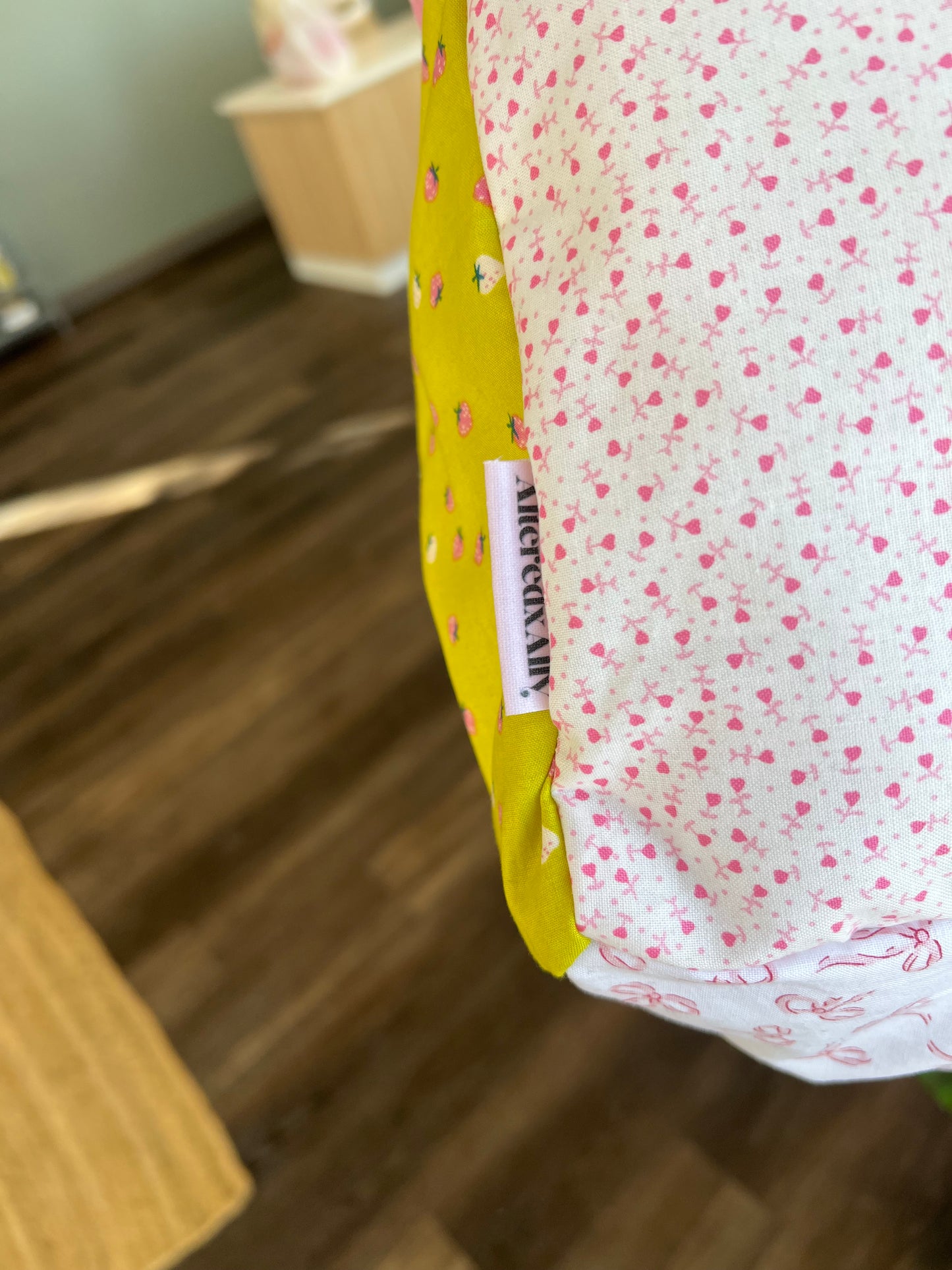 Mila Oversized Puffy Tote