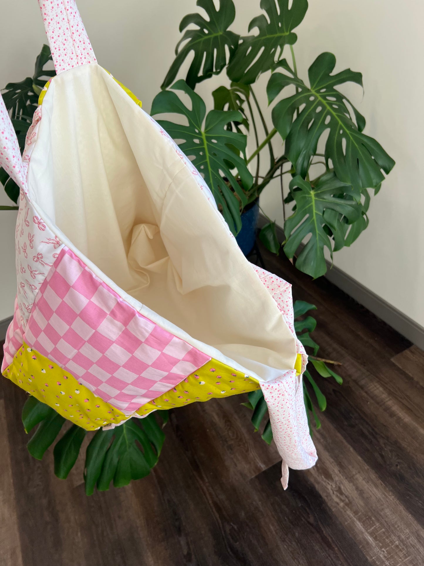 Mila Oversized Puffy Tote