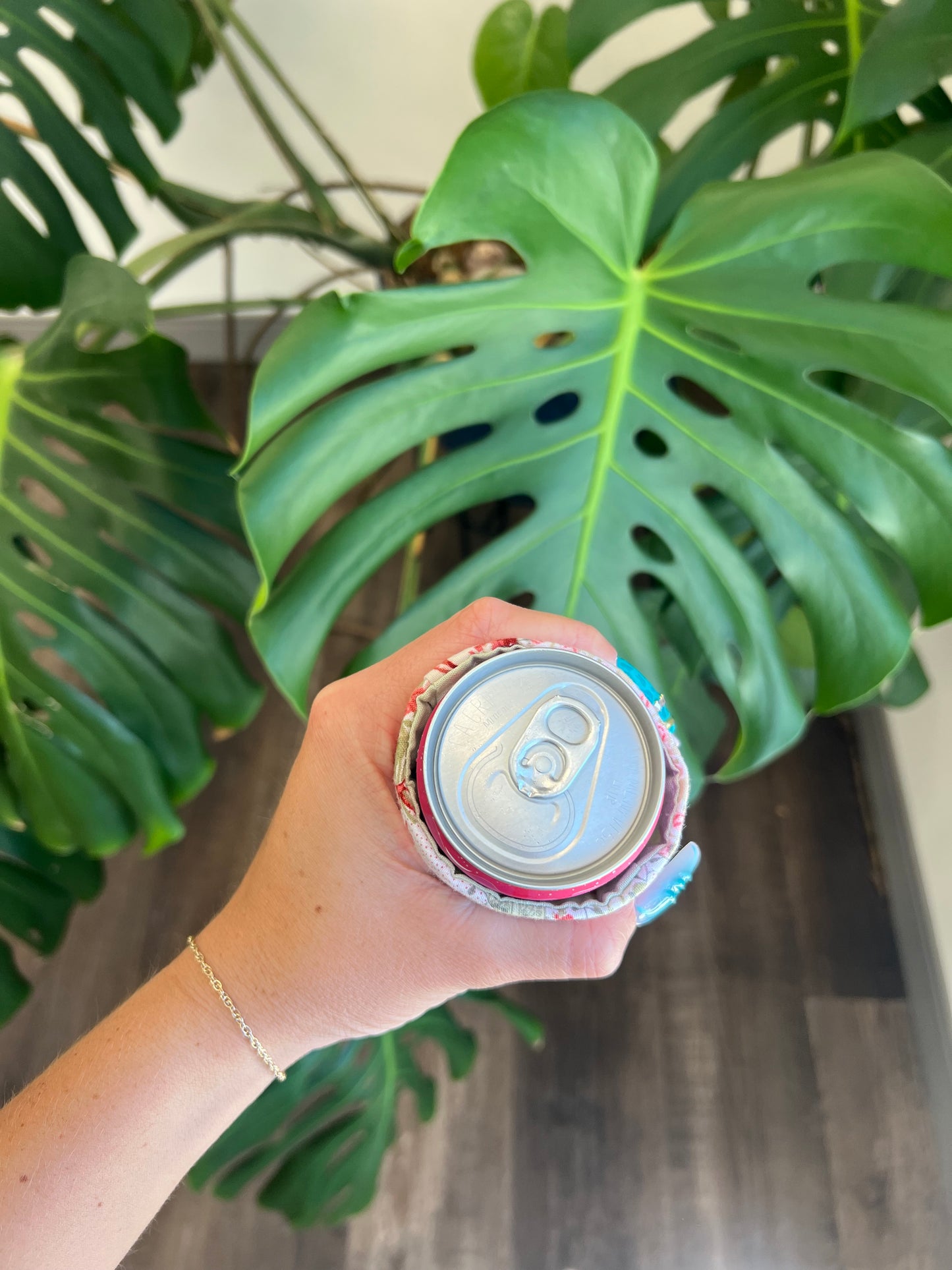 Tall Can Koozie in Summer Fling