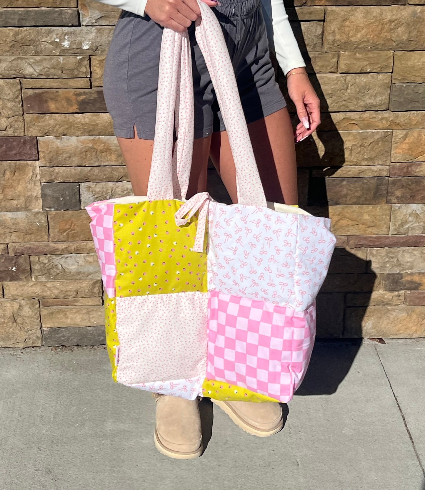 Mila Oversized Puffy Tote
