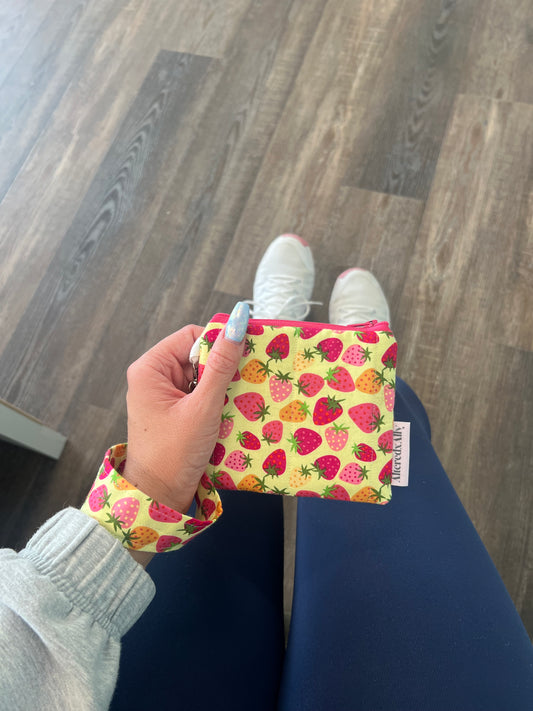 Daily Carry Duo Wristlet in Strawberry Lemonade