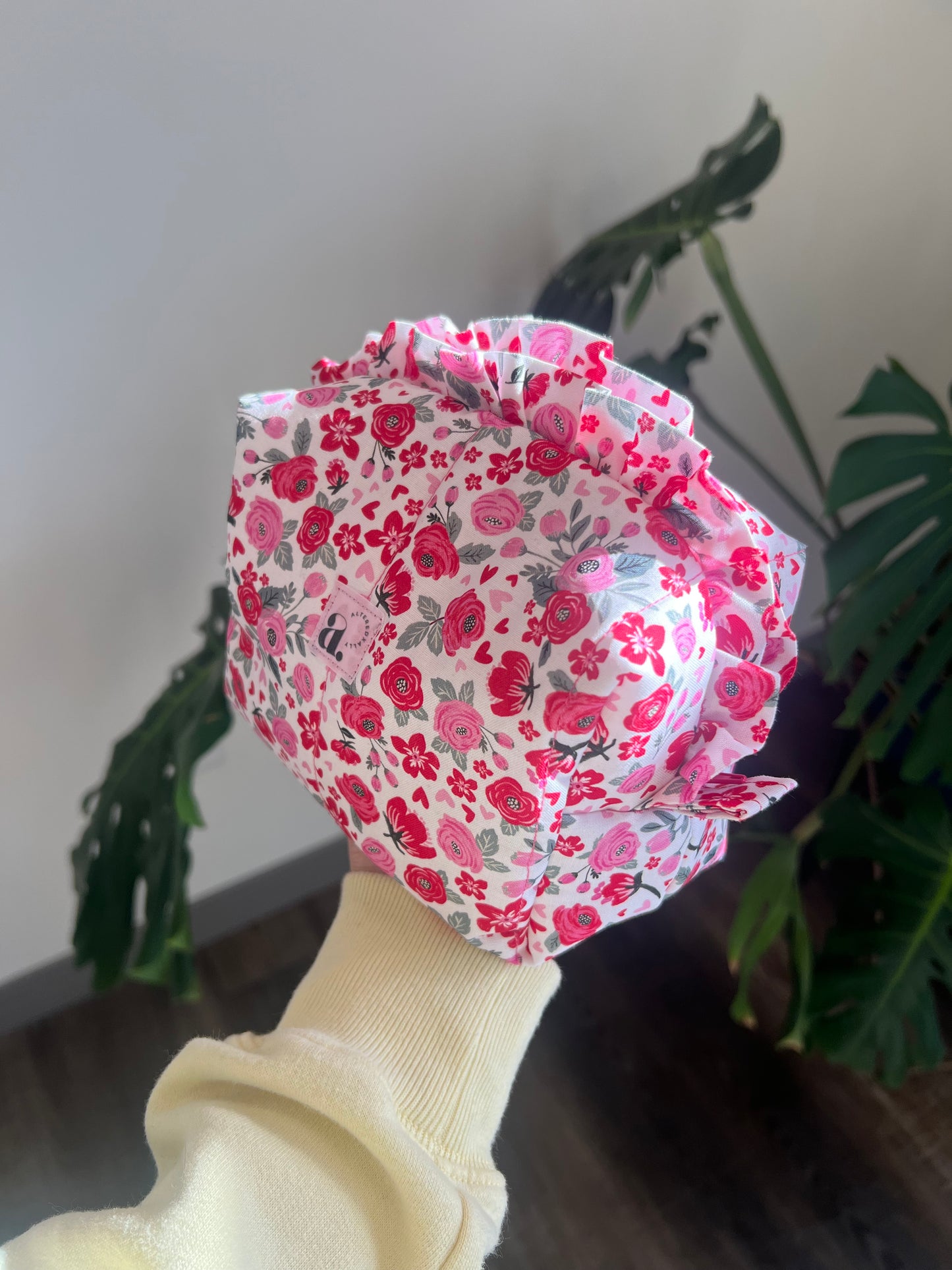 Small Ruffled Makeup Bag in Strawberry Fields