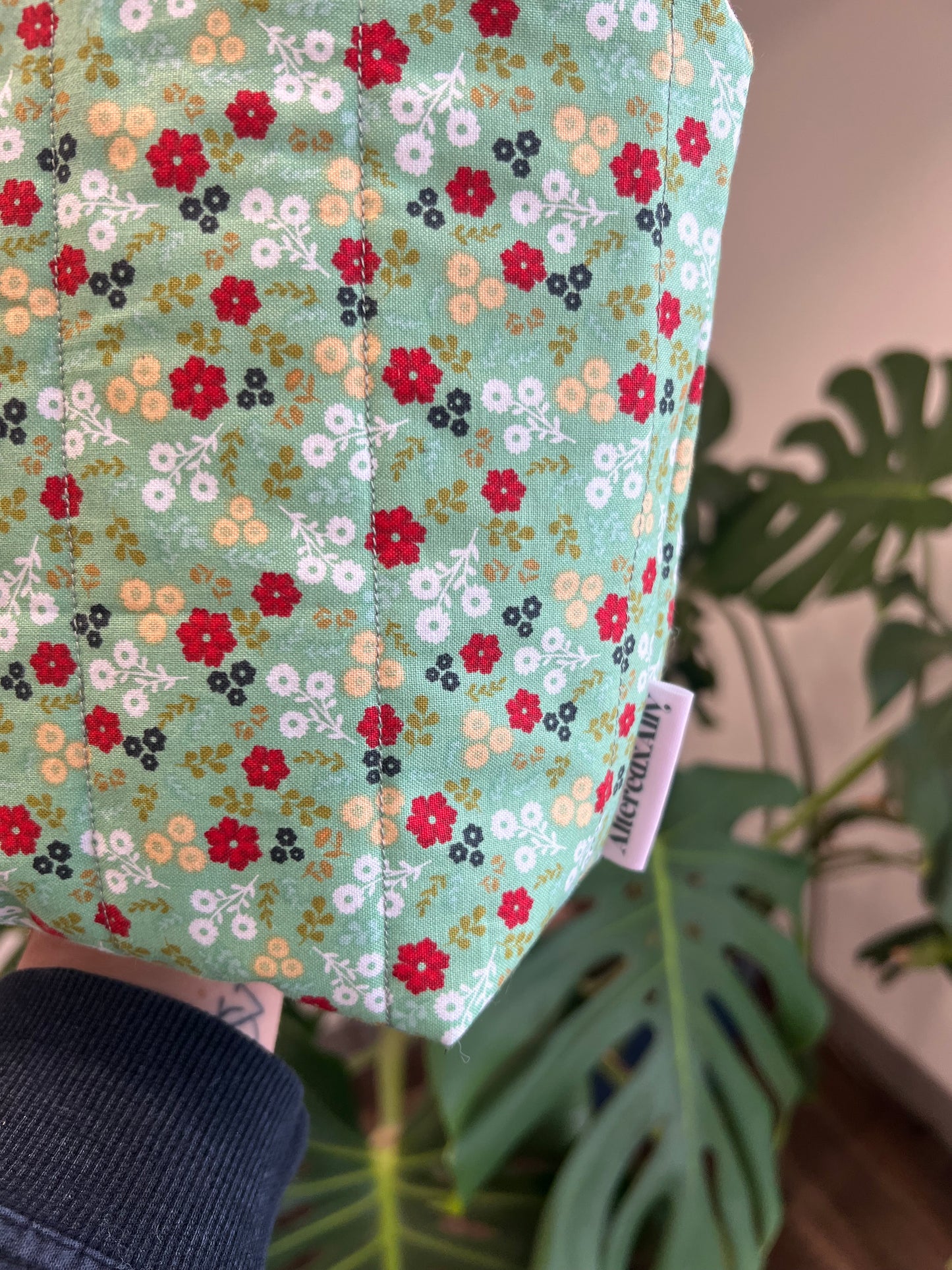 Lola Luxe Zip Pouch in Meadowberry