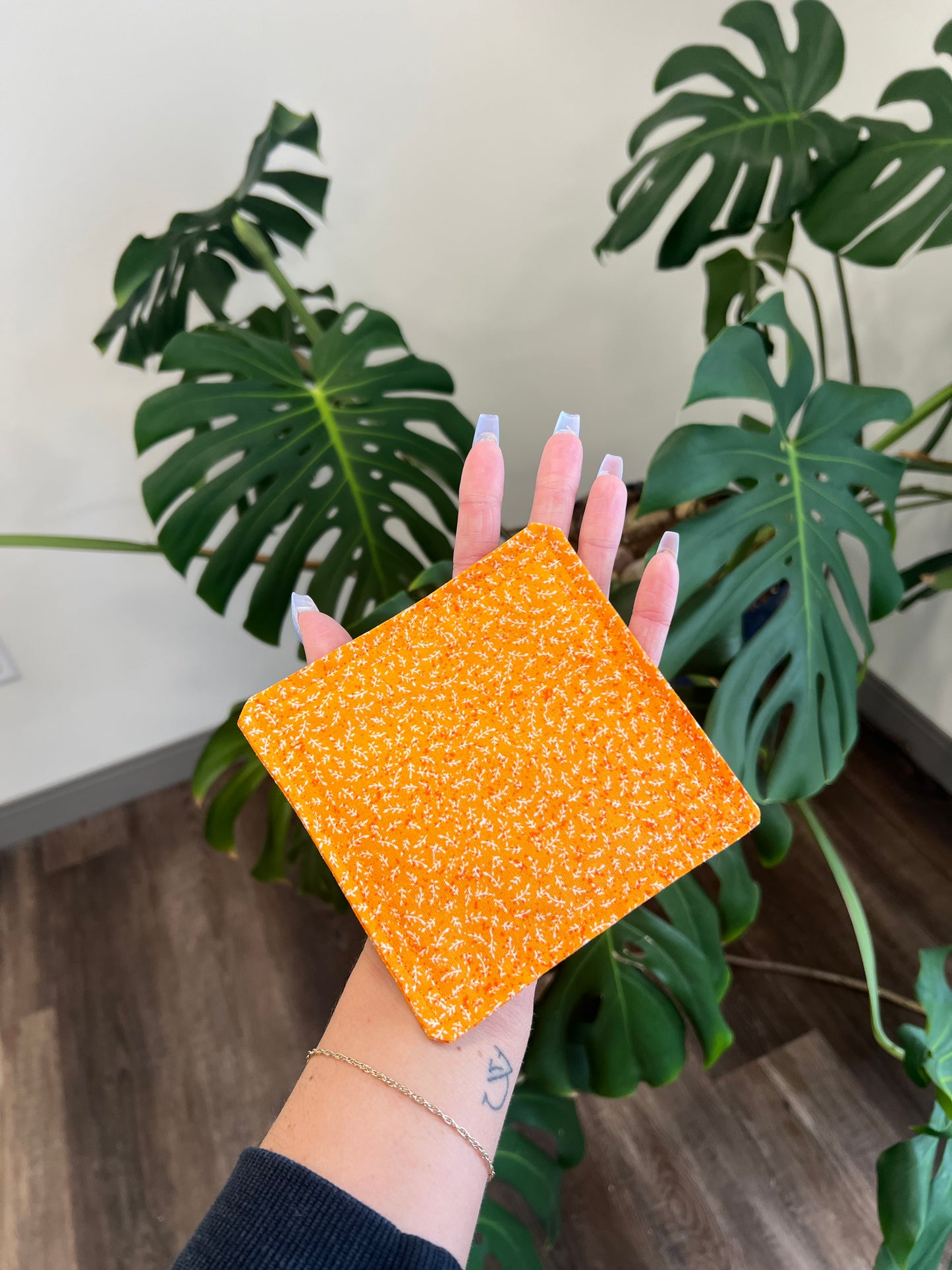 Grippie Gal Jar Opener in Citrus Bloom