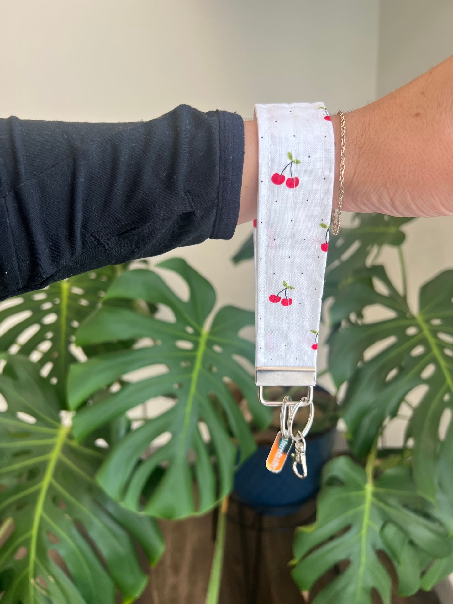 The Everyday Keychain in Cherry Bomb